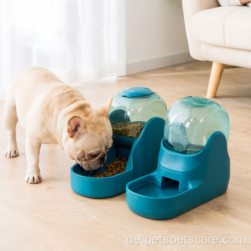Haustiernahrung und Wasserfuttermittel für Hunde Katzen